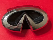 2003 2004 Infiniti G35 G35x 4dr Sedan Front Grille Chrome Emblem 62890-am600 Oem