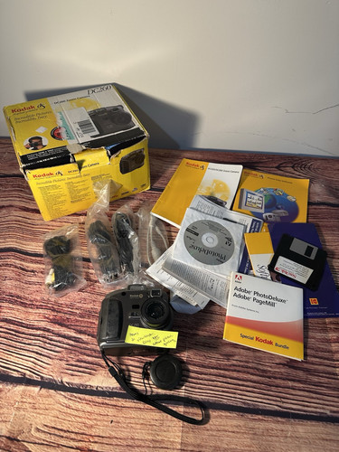 Kodak DC260 Zoom Digital Camera Oem Box DVD Sealed Cables Clean 8mb Picture Card - Picture 1 of 13