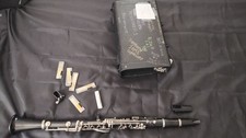 Vandoren Bb Clarinet Black with Case, Mouthpiece, Reeds, Ligature, Cork Grease
