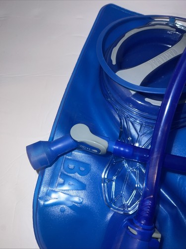 Camelbak Hydrobak Light 50oz. Hydration Backpack Serenity Blue Bike MTB No Tag - Picture 4 of 12