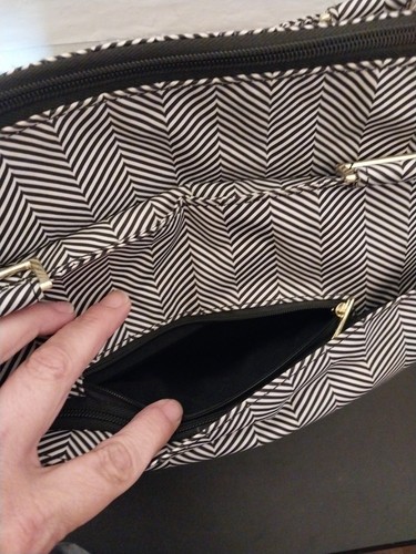 Ju-Ju-Be Wickeltasche Baby Modell "Queen" schwarz-weiß Chevron Gold Hardware - Bild 12 von 19