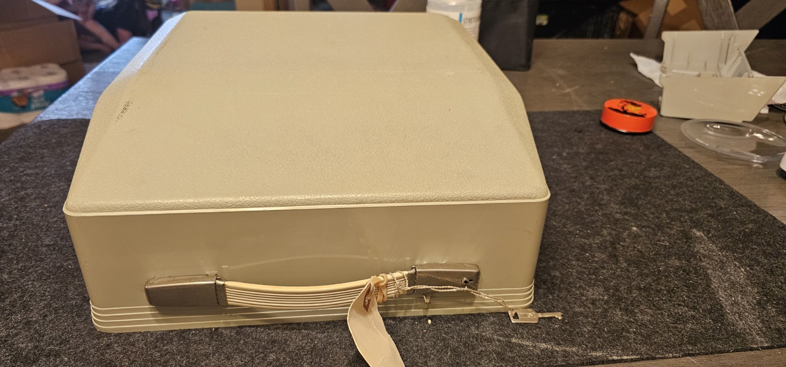 Picture 1 of 6