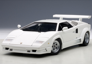 AUTOART 1 18 LAMBORGHINI COUNTACH 25th ANNIVERSARY EDITION (WHITE) 74537 AUTOART 1 18 LAMBORGHINI COUNTACH 25th ANNIVERSARY EDITION (WHITE) 74537