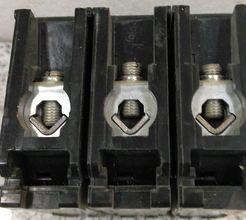 Eaton/Cutler-Hammer/BR340 /C340/40 A/3 P/ 240V/PLUG IN/TYPE BR/ Breaker/USE(31C2 - Picture 5 of 10