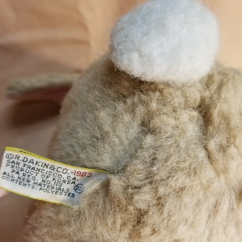 Vintage 1983 Dakin Tan Pink Bunny Rabbit Stuffed Plush 9" Blue Plastic Hang Tag - Picture 6 of 9