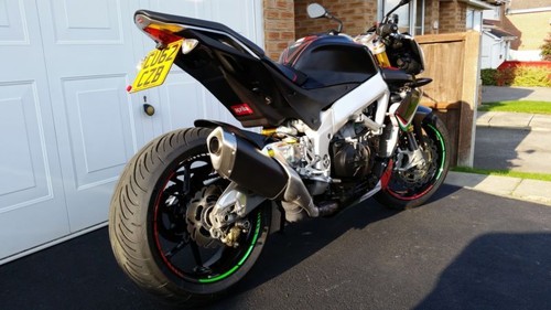 APRILIA TUONO V4 R APRC 62 PLATE CHEAPEST ON EBAY !! - Picture 10 of 12