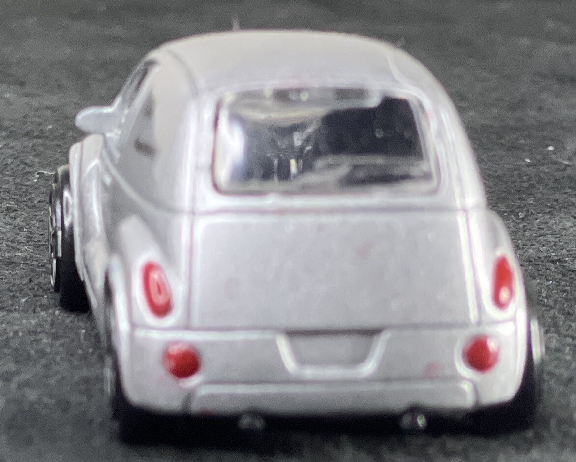 Picture 4 of 5