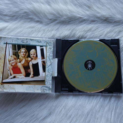 DIXIE CHICKS CD Wide Open Spaces The Sisters 1998 American Country Music Music - Picture 2 of 4