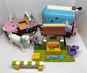 2012 LEGO Friends Emma's Horse Trailer (3186) - Retired