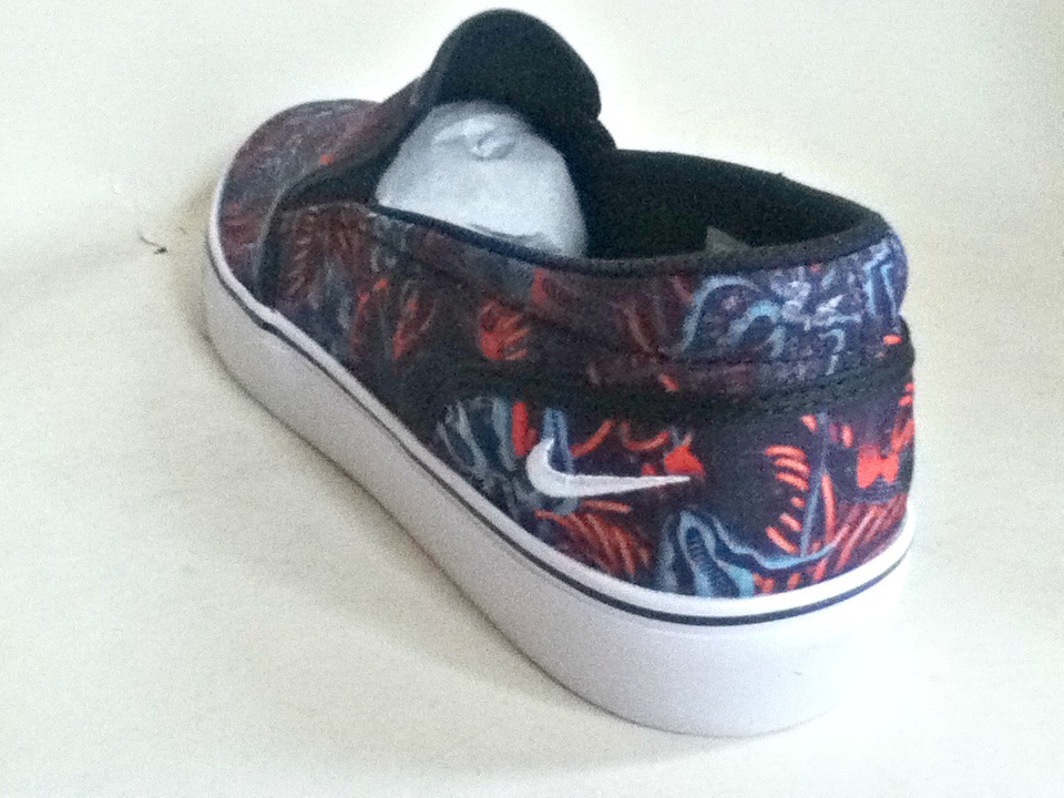 AUTHENTIC NIKE TOKI SLIP TXT TXT TXT PRINT 724761-810 8c6819 AUTHENTIC NIKE TOKI SLIP TXT TXT TXT PRINT 724761-810 8c6819