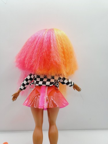 LOL Surprise OMG NEONLICIOUS Fashion Doll 9" 2019 Series 1 - Picture 6 of 8