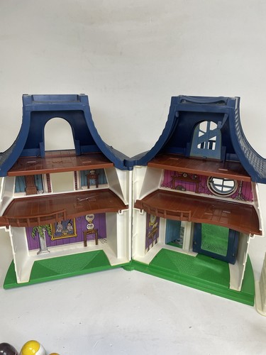 Vintage 1976 Hasbro Weebles Haunted House With Box 6 Figures Some Extras - Picture 6 of 13