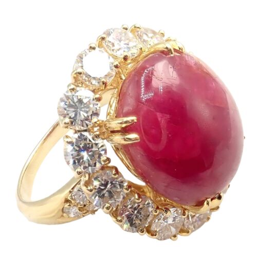 Authentic! Van Cleef & Arpels 18k Yellow Gold Large Cabochon Ruby Diamond Ring - Picture 10 of 12
