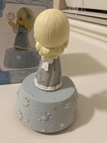 Precious Moments 890010 2007 "Girl With Glass Star" Music Box Plays Silent Night - Picture 3 of 6