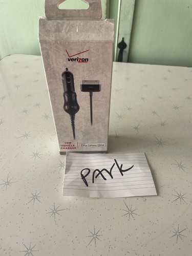 NEW IN BOX Verizon Vehicle Charger for Apple Devices Black 10W Gift Accessories - Picture 5 of 5