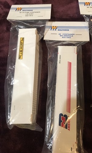 Walthers HO Scale 48" 40" Hi-cube Rib Side Containers NIB (4) - Picture 2 of 5