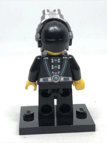 Lego Minifigure - Agent Curtis Bolt lot 4882 - Picture 2 of 3