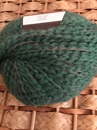 Lana Gross MELODIA - Bulky weight Wool/Alpaca soft yarn color Green - Picture 3 of 3