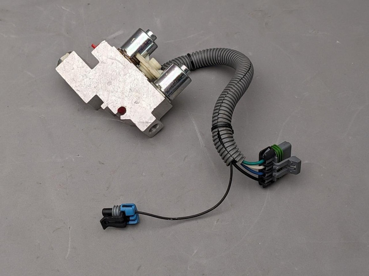 最新作の 1988-01 OEM GMC Pressure Brake ABS K1500 C1500 Chevy コレクション