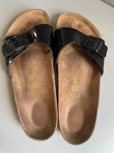 Damen Birkenstock Madrid Schwarz Lack Pantoletten Sandalen UK 7 EUR 40 - Bild 13 von 16