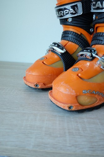 Scarpa Spirit 3 Alpine Ski Boots Mondo 24 Downhill Women 7 Men 6 - Picture 2 of 7