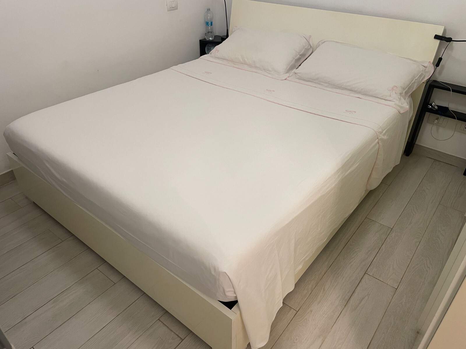Foto 1 di 6