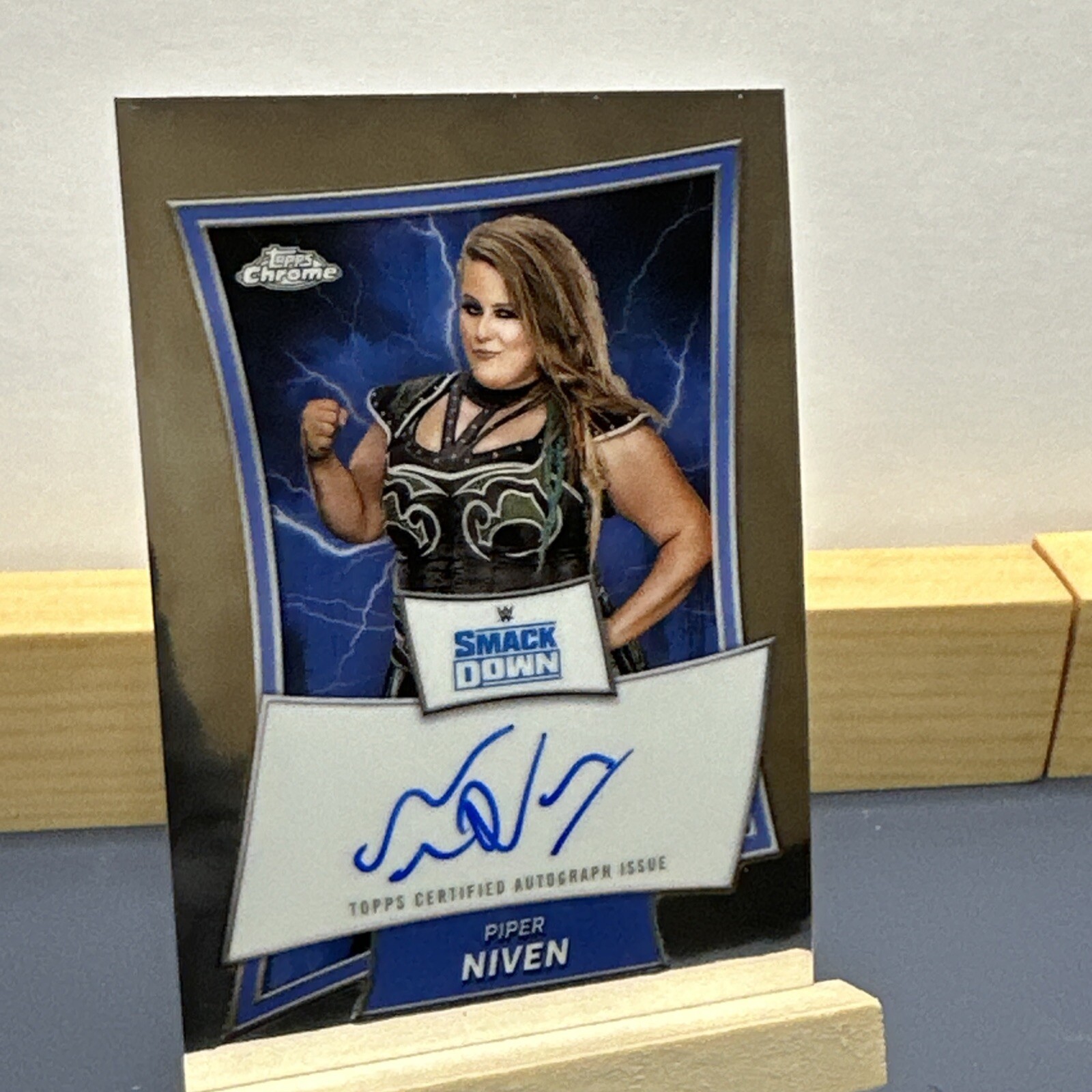 Piper Niven 2025 Topps Chrome WWE Blue Brand Auto