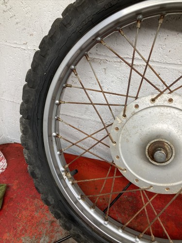 1971 Suzuki Tc90 Ts90 Front Wheel - Picture 5 of 6