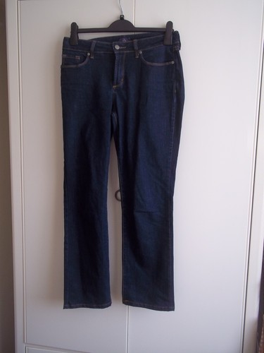 NYDJ DARK WASH BLUE STRAIGHT LEG Jeans SIZE US 4 FIT A SIZE 10 UK
