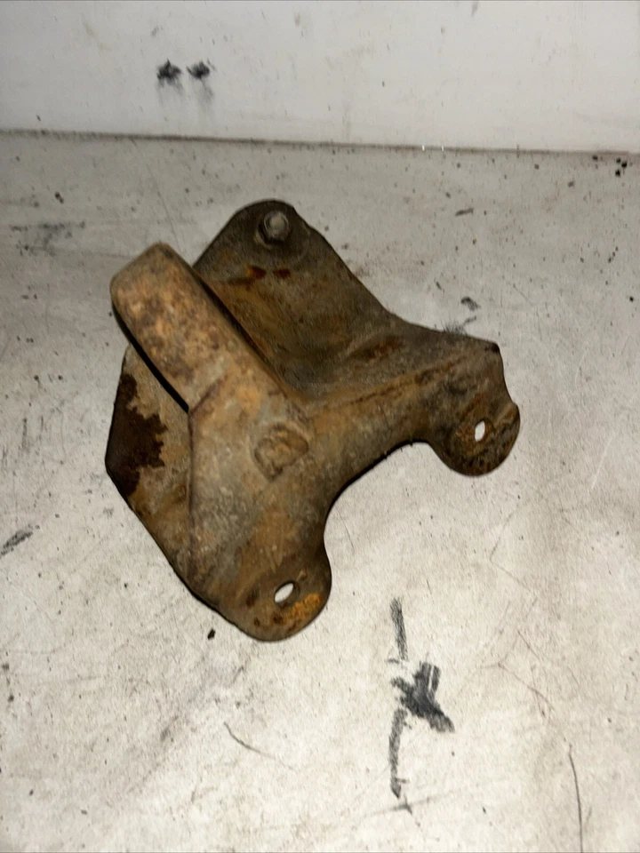 1967-1972 Ford F100 Truck Front Radius Arm Mount Bracket Driver Left  2wd 67-72 - Image 4 of 4