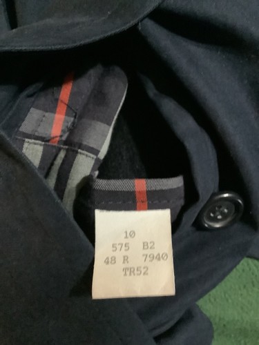 Burberry of London lined mens’ trenchcoat - Picture 3 of 4