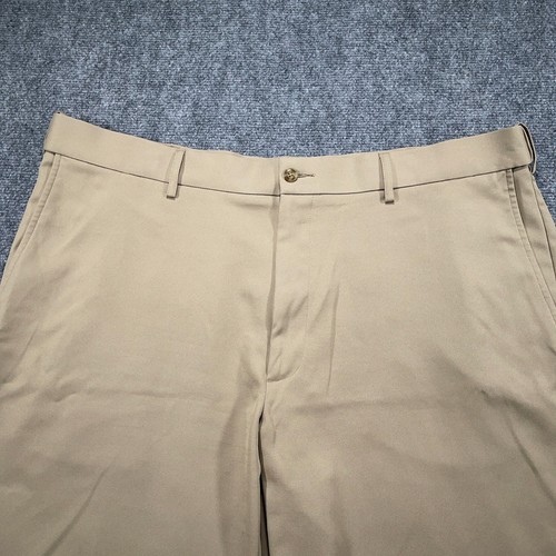 PGA Tour Golf Chino Shorts Herren 42 khaki flache Fronttaschen Stretch Performance - Bild 3 von 9