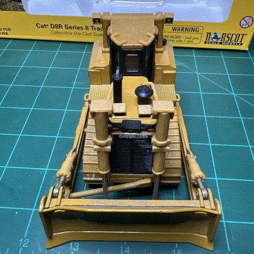 NORSCOT CAT D8R U BLADE DOZER W/ RIPPER 1:50 DIECAST MODEL VINTAGE CONSTRUCTION - Picture 5 of 14