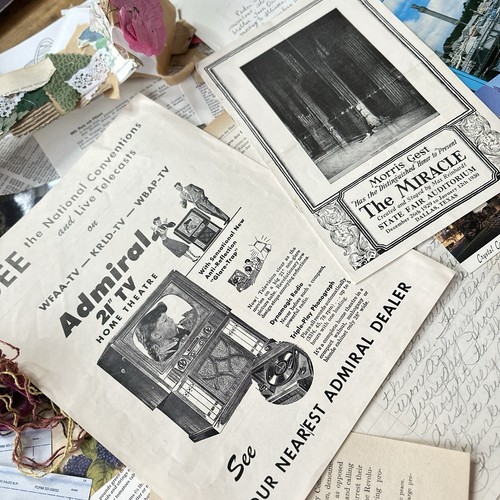 Enorme reorganización de sala de manualidades vintage efímera 200-300+ piezas aproximadamente 1,5 libras - Imagen 20 de 24