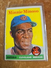 1958 Minnie Minoso Outfield #295 Cleveland Indians Baseball Card Vintage
