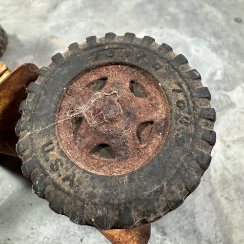 Oldtimer TONKA Autotransporter Schlepper LKW Pressstahl verrostet antik Dekor alt - Bild 16 von 16