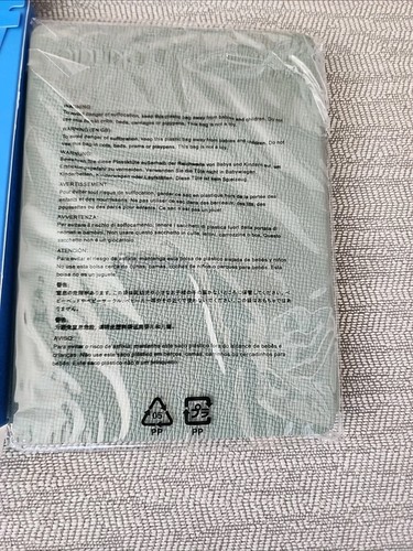 Amazon Kindle Paperwhite Leather Cover Case  (11th Gen), Sage Green New Sealed - Picture 5 of 5