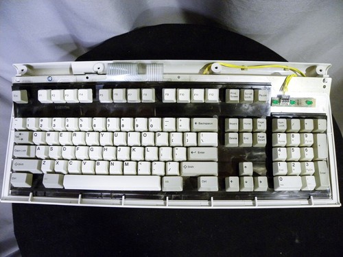 IBM Silver Label Model M Vintage Keyboard PN1390131 Clicky Keys w/ Cord -Tested - Picture 2 of 16