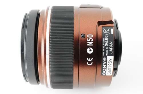 【COMO NUEVO】Lente Sony DT 18-55mm F/3.5-5.6 SAM SAL1855 [Marrón] #20 - Imagen 6 de 12