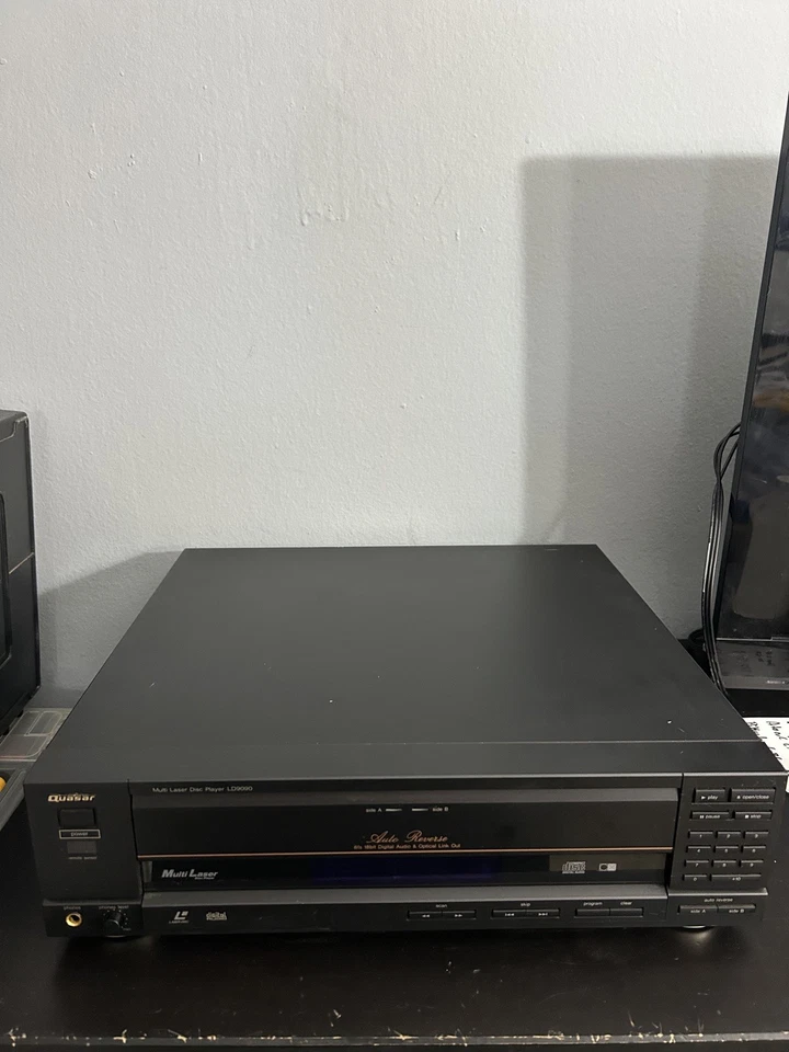 Quasar Multi Laser Disc Player LD9090 Testado Funcionando. Sem controle remoto  - Imagem 4 de 4