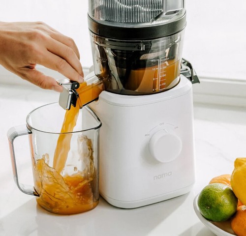 Nama J2 SJ200 Electric Cold Press Juicer Machine Excellent $580 + Recipe Book - Imagen 10 de 12