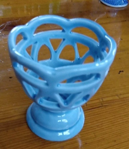 2,5" Keramik Hellblau Rotkehlchen Eierbecher Halter mit Ausschnitt Design KOSTENLOSER US-VERSAND - Bild 3 von 4