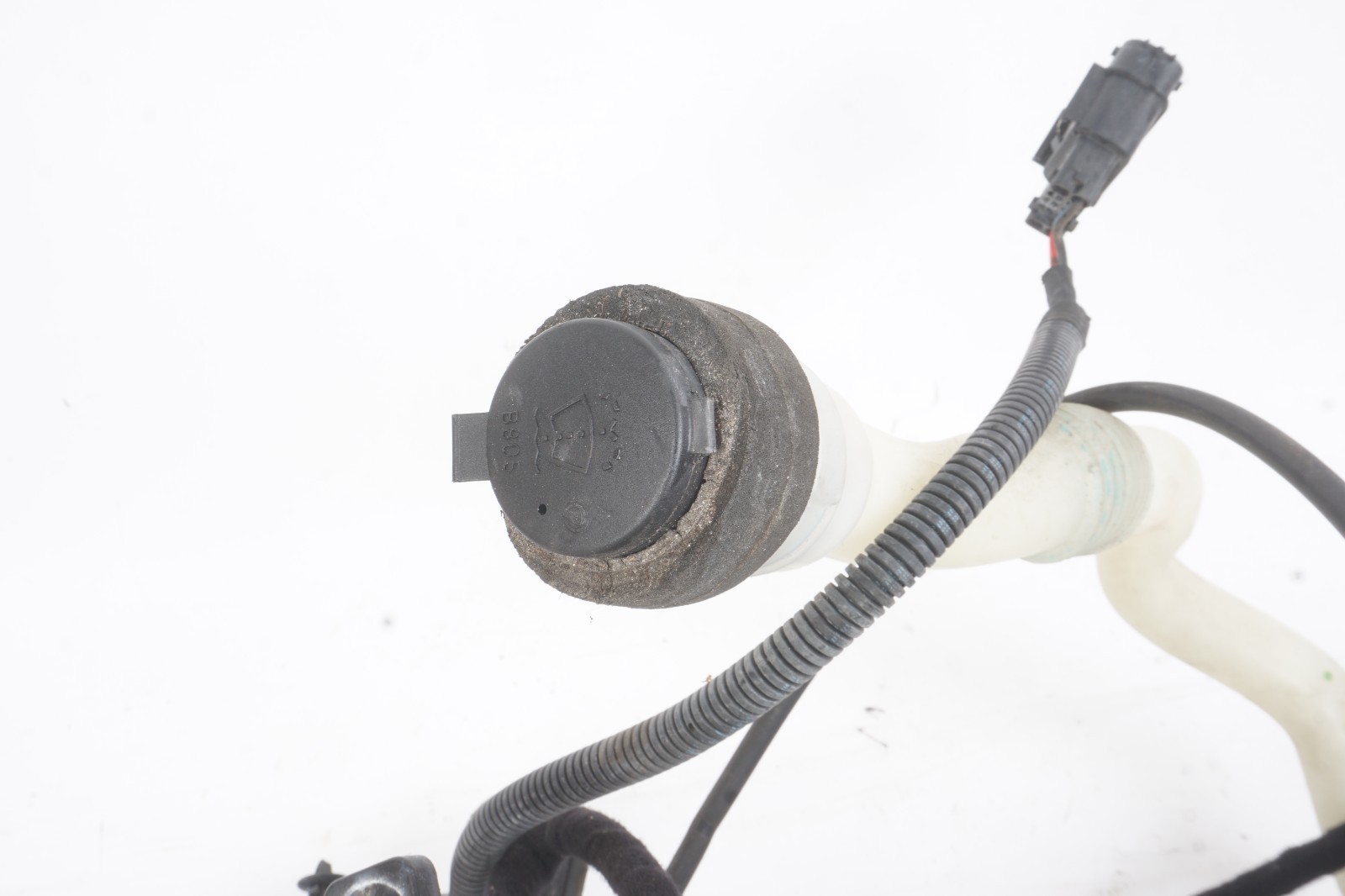14 - 19 Maserati GHIBLI Windshield Washer Reservoir Bottle 670006414  OEM