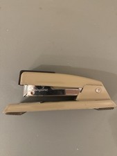 Swingline Stapler 711 Vintage Desktop Compact 5 Inch 118-71 Retro Decor Collect
