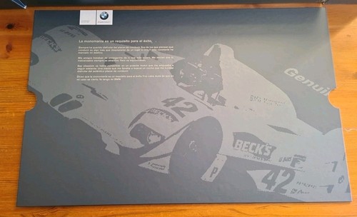 KYOSHO BMW Art Car 1:18 Jenny Holzer BMW V 12 LMR With Presentation Box - Picture 3 of 22
