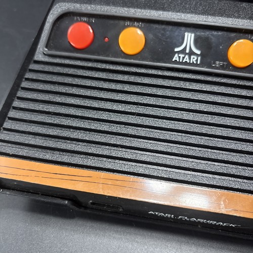 Atari Flashback 8 Classic Game Console W/ 2 Controllers & Power Cord TESTED - Bild 6 von 11