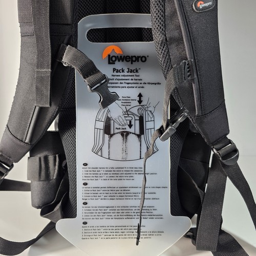 Zaino LowePro Lens Trekker 600 AW II senza inserti - Foto 10 di 13