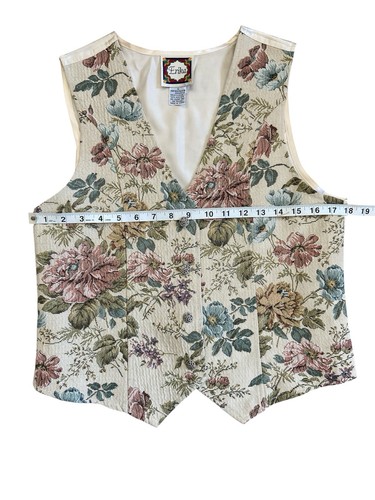 Vintage Erika Cream Floral Cottagecore Tapestry Vest Size Small - Picture 3 of 8