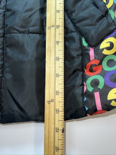 Coogi Women's Spell Out Colors Of The Rainbow Puffer Vest Size Medium - Picture 5 of 7