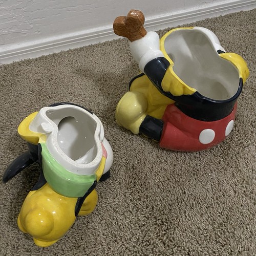 Disney Mickey Mouse Pluto umarmende Keramik Keksdose 12" x 9" mit Originalkarton - Bild 5 von 6